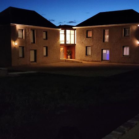 Triabunna Barracks Acomodação com café da manhã Exterior foto